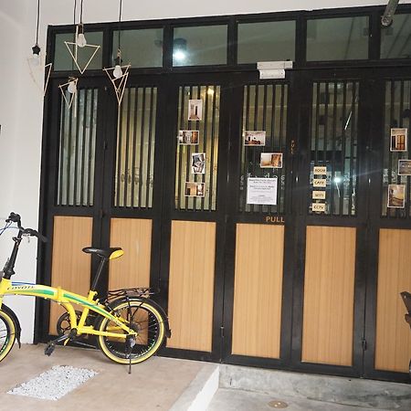 Feel Good Bangkok Hostel Экстерьер фото