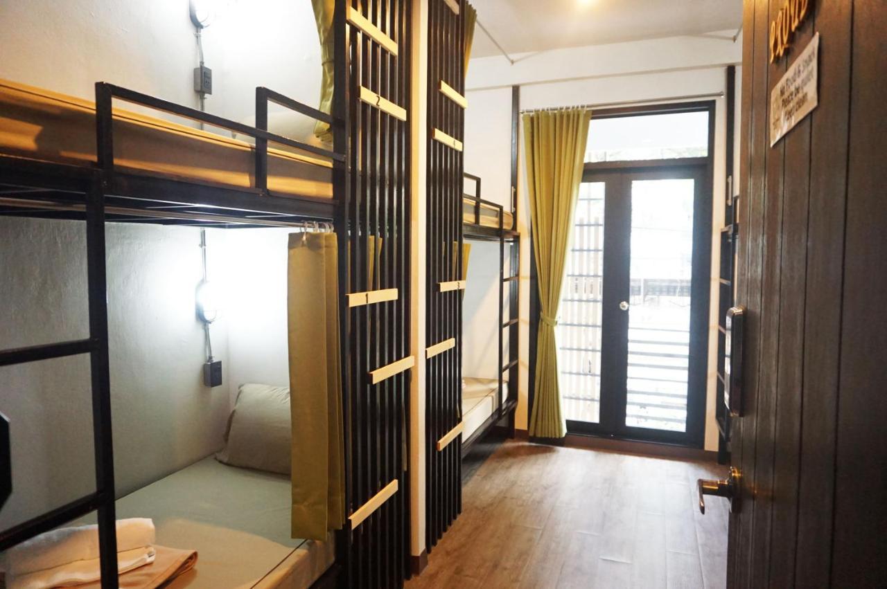 Feel Good Bangkok Hostel Экстерьер фото