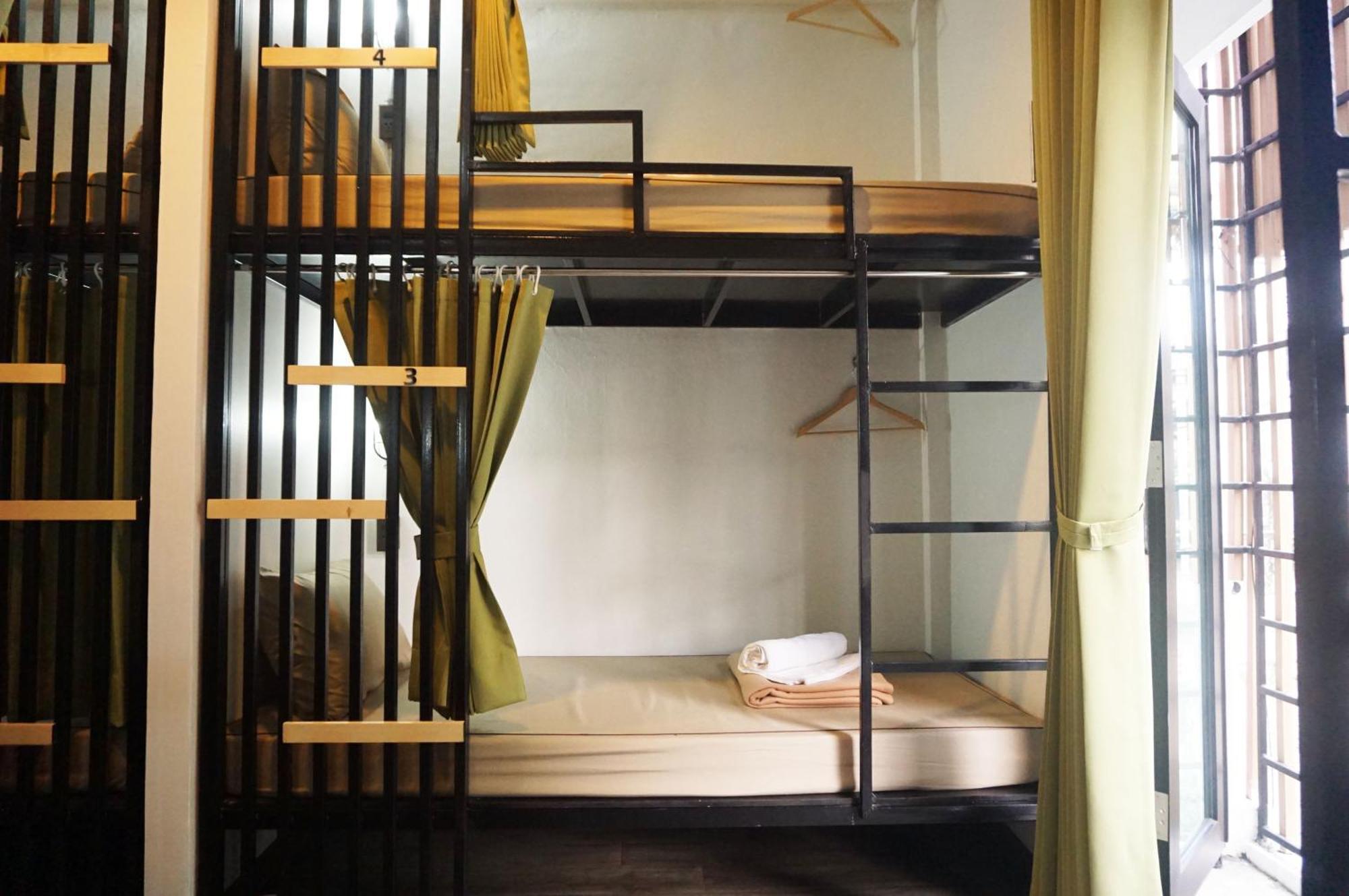Feel Good Bangkok Hostel Экстерьер фото