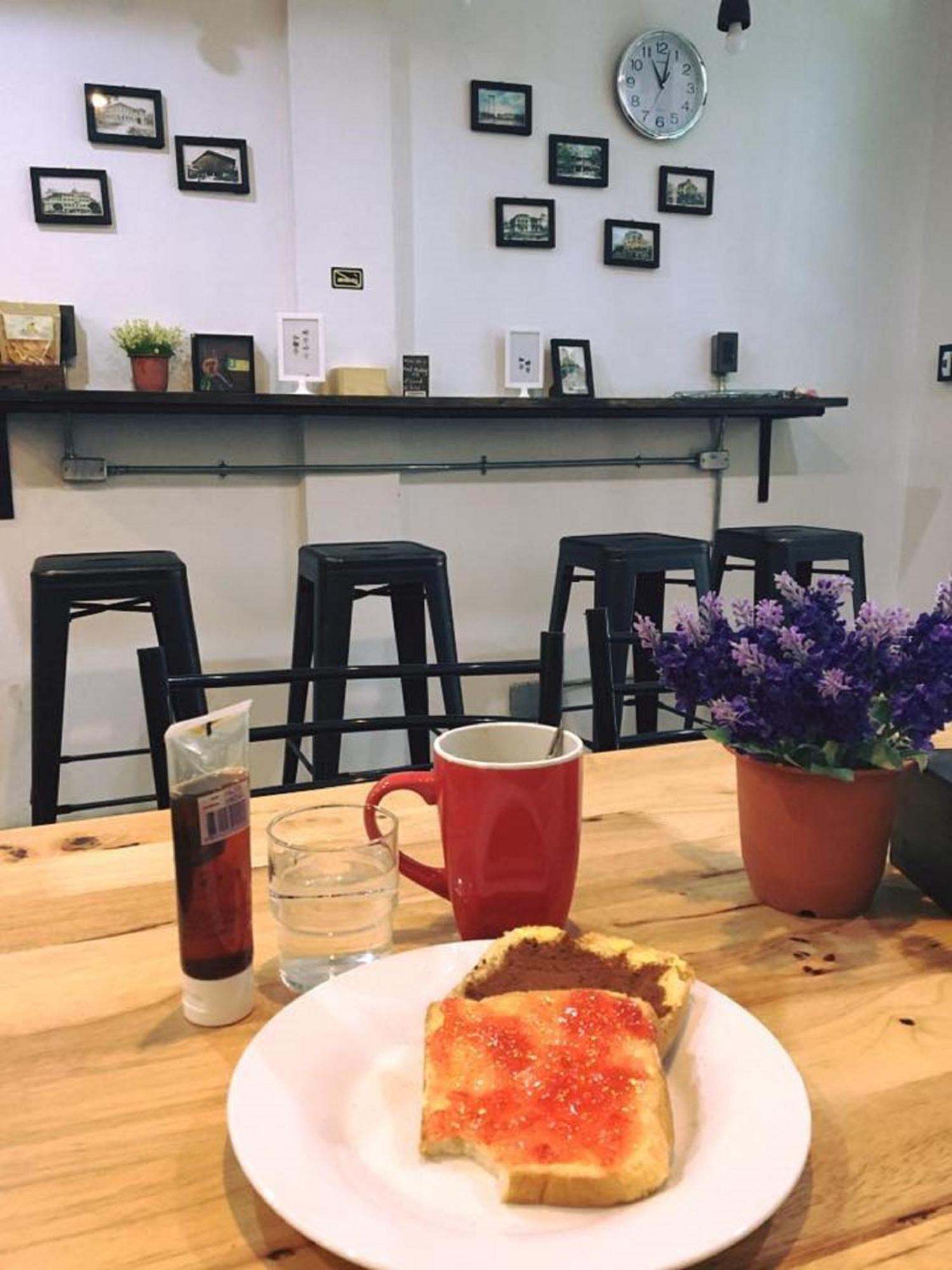 Feel Good Bangkok Hostel Экстерьер фото